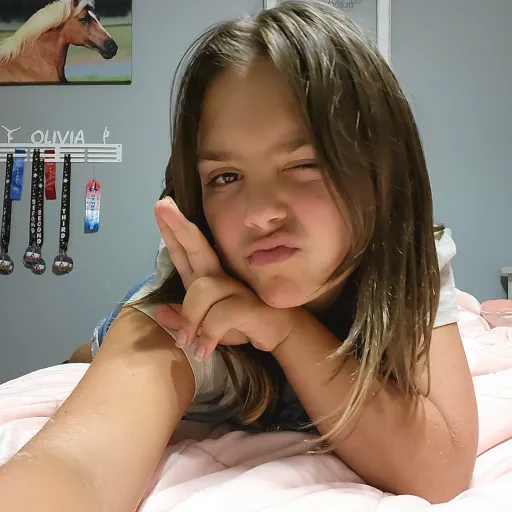 creator Olivia_Brickl's avatar