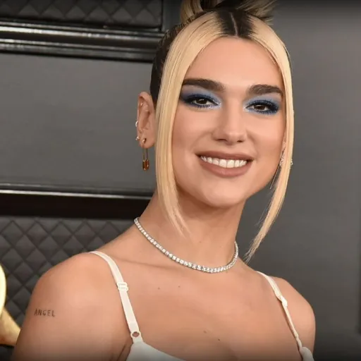 creator Dua lipa fan's avatar