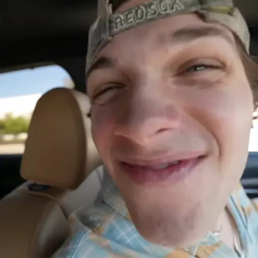 creator ✨Chris is my idol's avatar