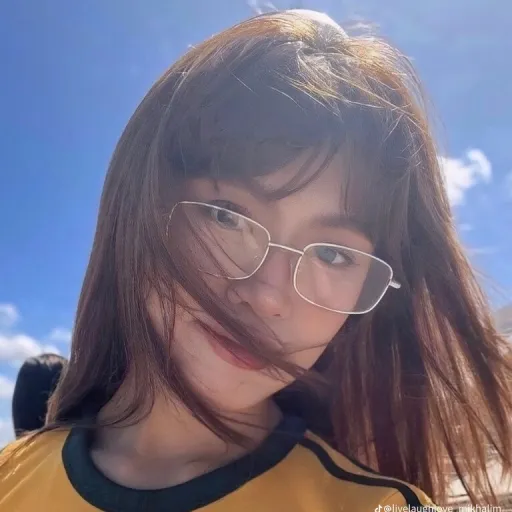 creator Maloi :)'s avatar