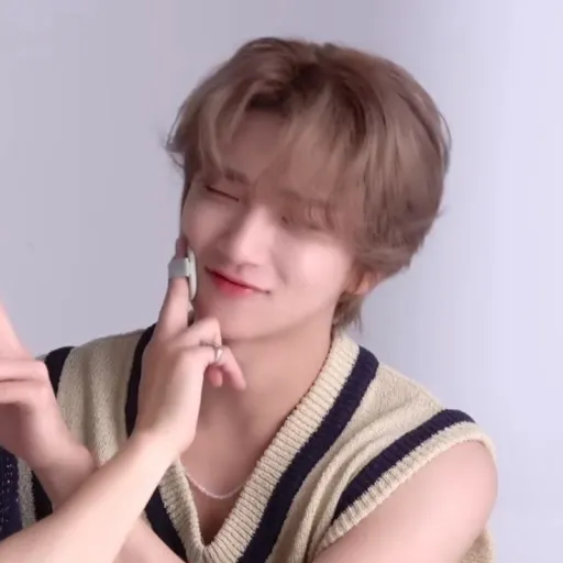 creator engenemoastaycarat's avatar