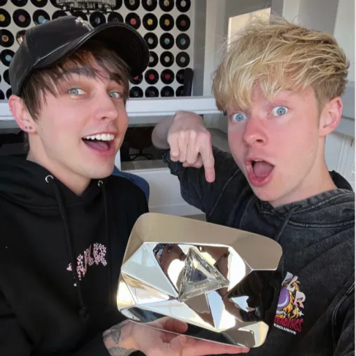 creator Sam-and-Colby🫧's avatar