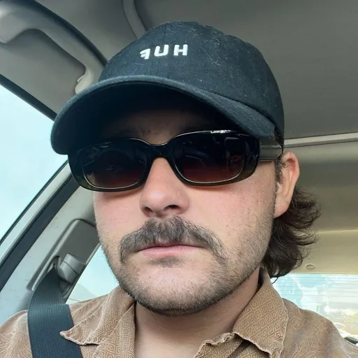 creator Luke Warmwater's avatar