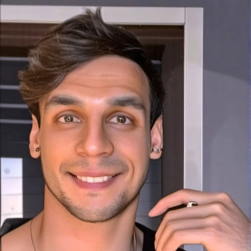 chat with ai character: Ali H 