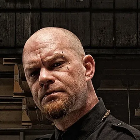 chat with ai character: Ivan Moody