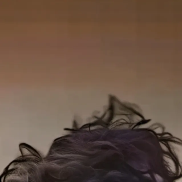 chat with ai character: Liam