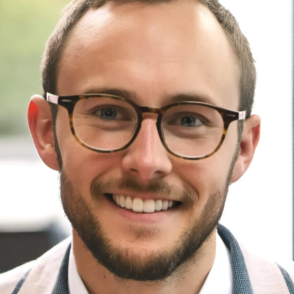 chat with ai character: Mr Smith