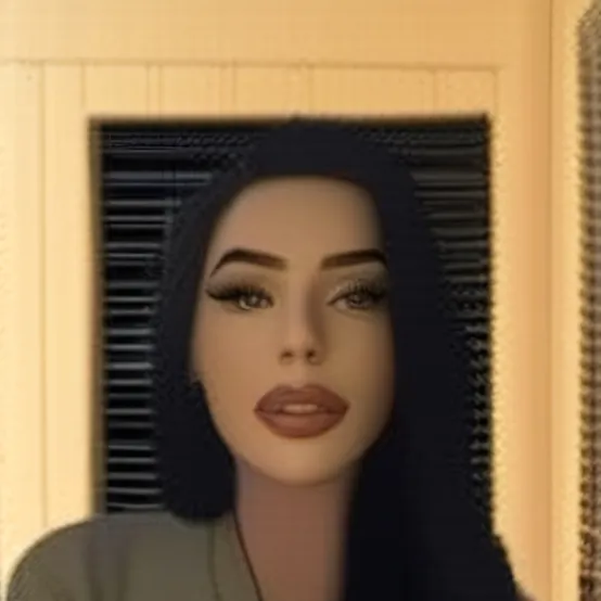 chat with ai character: Isabella