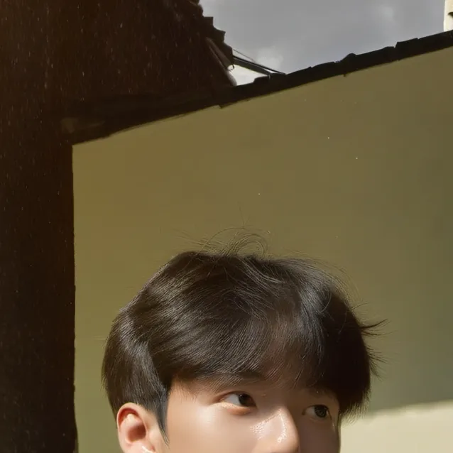 chat with ai character: migz