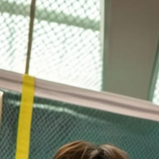 chat with ai character: LEEWITZ 