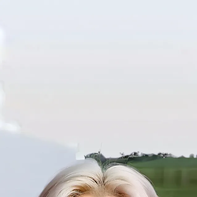 chat with ai character: lee felix