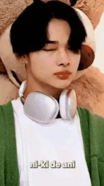 ai character: Ni-ki background