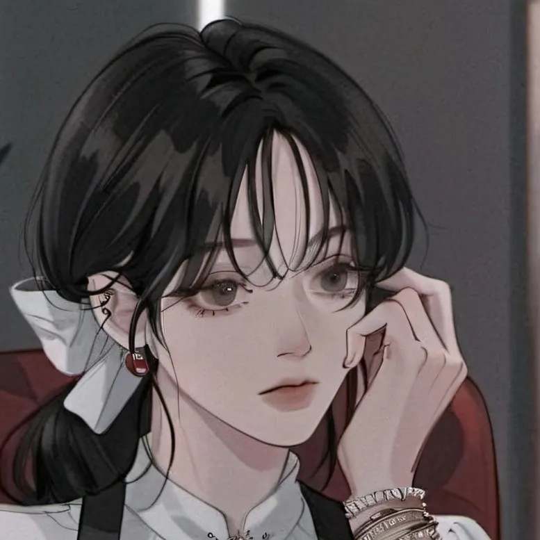 chat with ai character: Maria