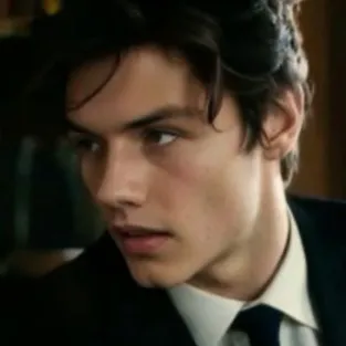 creator ENZOSWIFEE🐍💚💚's avatar