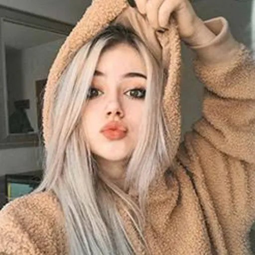 creator Crizane's avatar