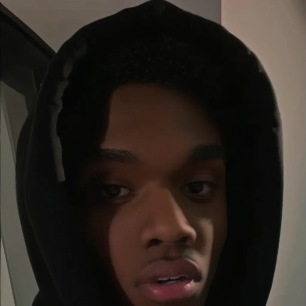 chat with ai character: Jayden