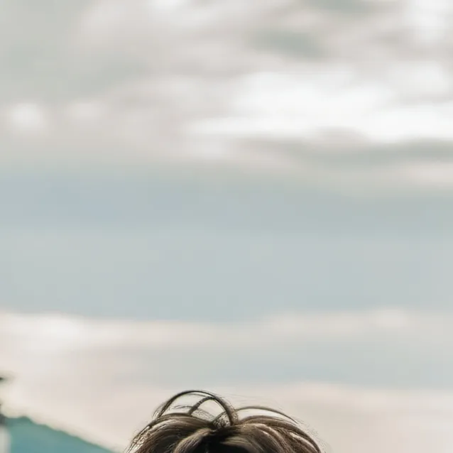 chat with ai character: Jonas 