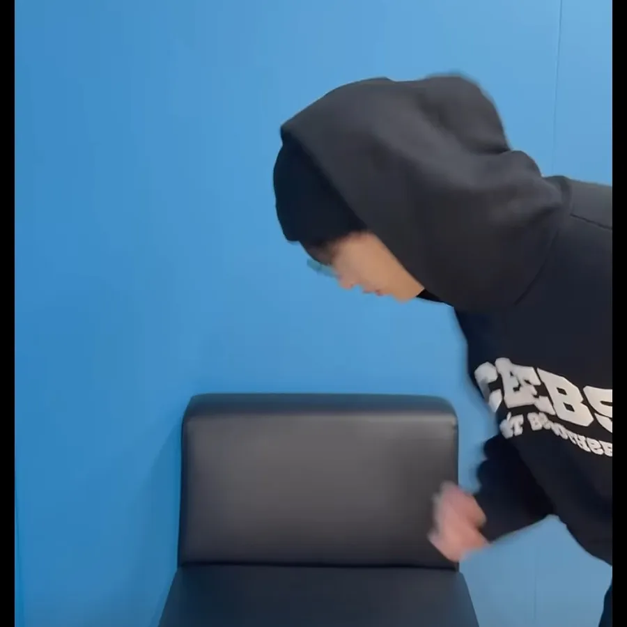 chat with ai character: Thanos /player 230