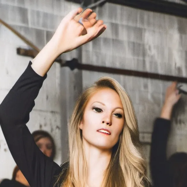 chat with ai character: Maria