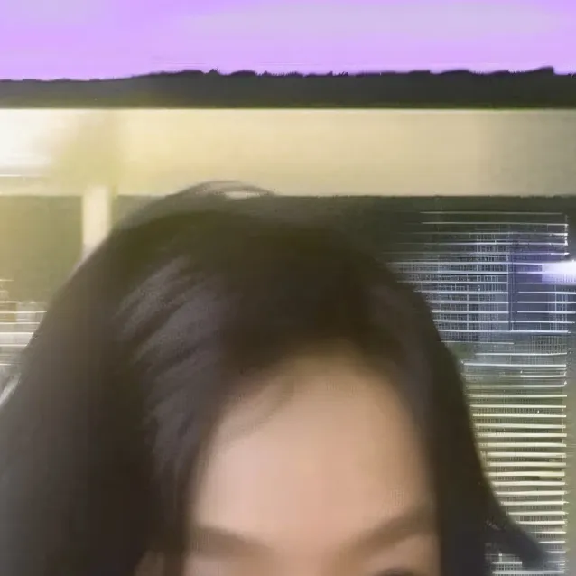 chat with ai character: ??? 