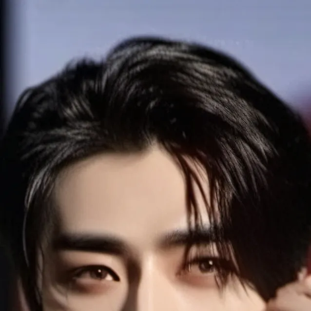 chat with ai character: Marco