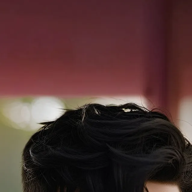 chat with ai character: Maik