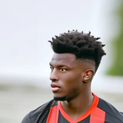 chat with ai character: Lloyd Kelly 