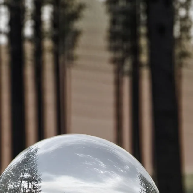 chat with ai character: Mysterious Ball II