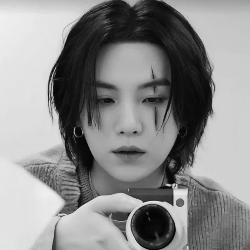 creator k-pop 143's avatar