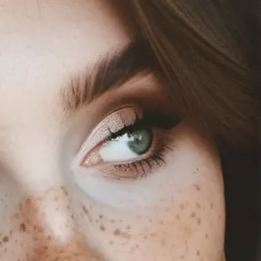 chat with ai character: Molly