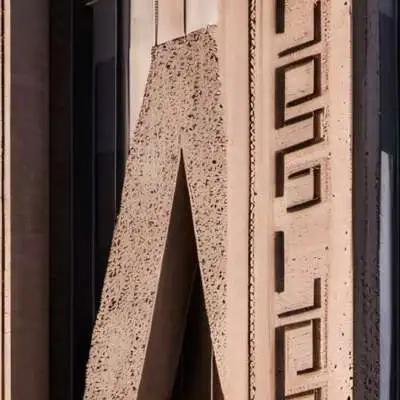 chat with ai character: HB Hellhound Pound