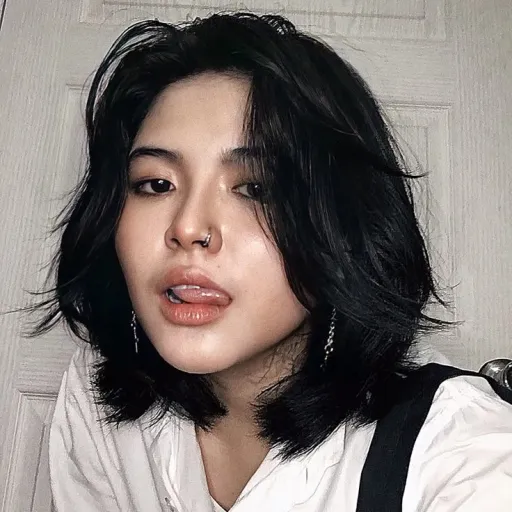 creator 1tzme_L4URA's avatar