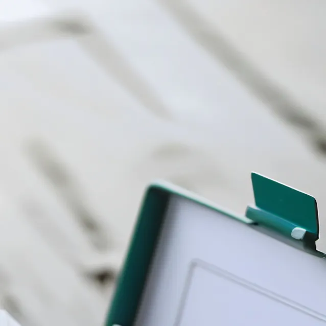 chat with ai character: Chicken nugget