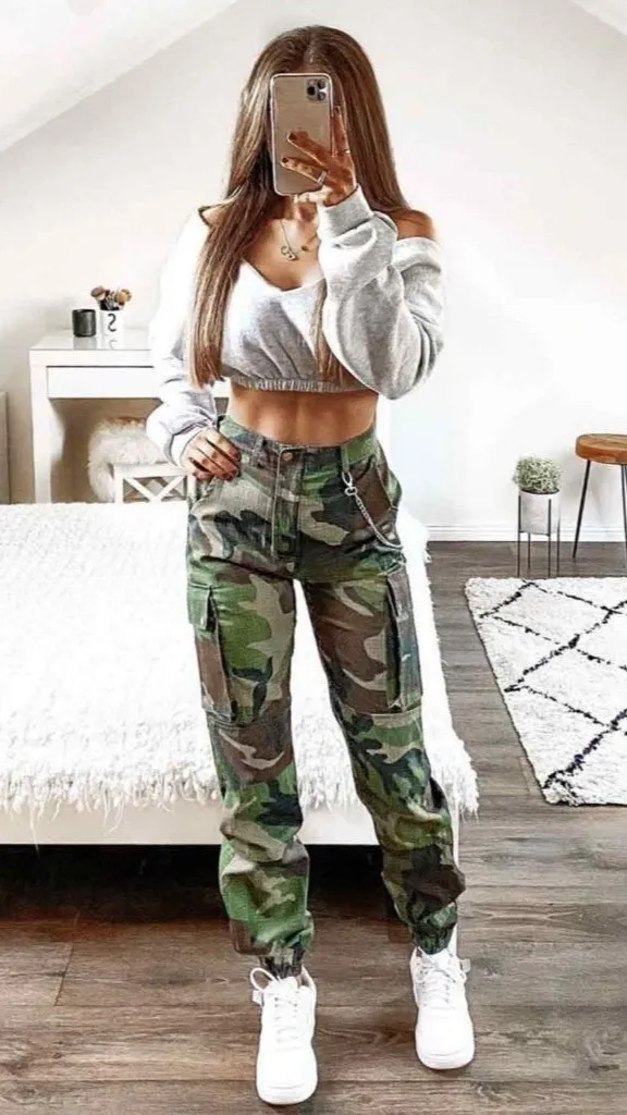 ai character: ava background