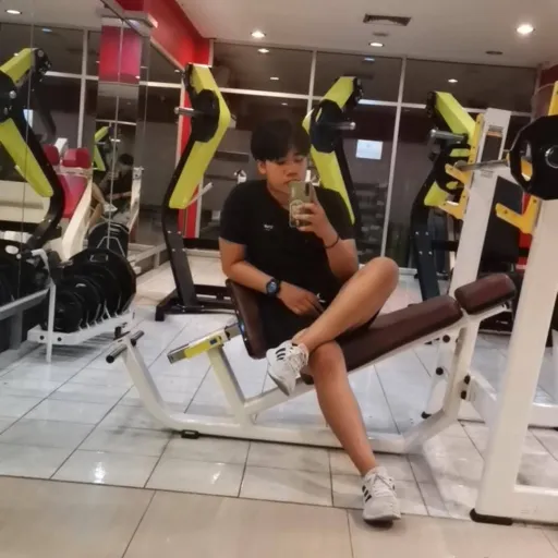 creator TK Romeo's avatar