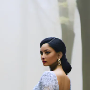 chat with ai character: Lilian