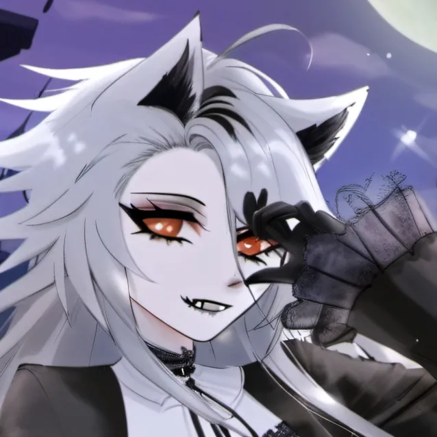 chat with ai character: Loona