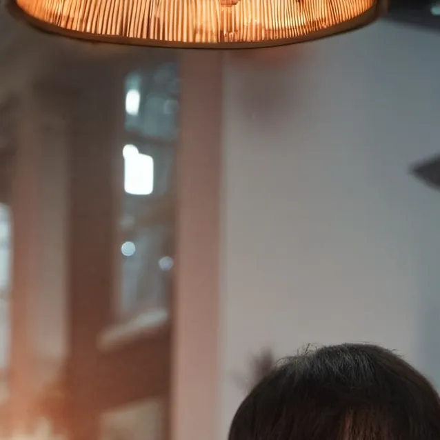 chat with ai character: Andrew