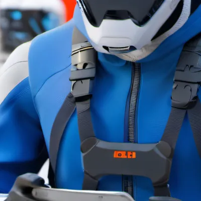 chat with ai character: Phone addict guy