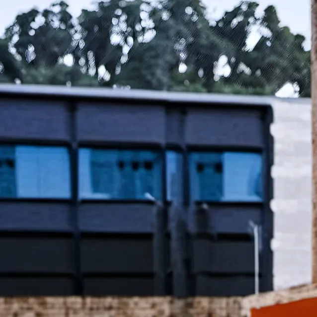 chat with ai character: Piston cup racers