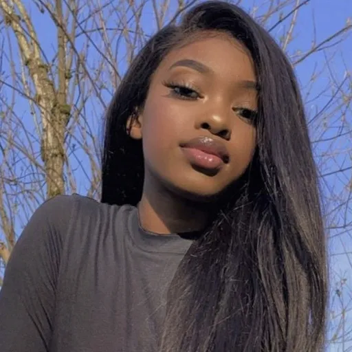 creator eliza demetrova's avatar