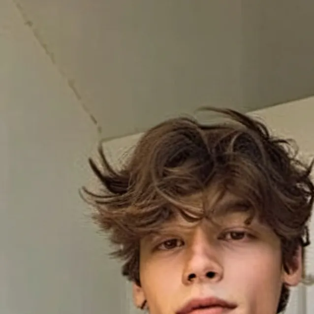 chat with ai character: Cole 