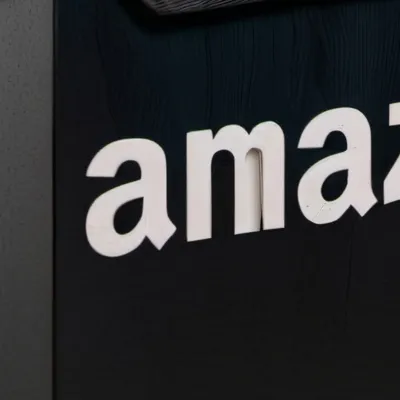 chat with ai character: Gift card