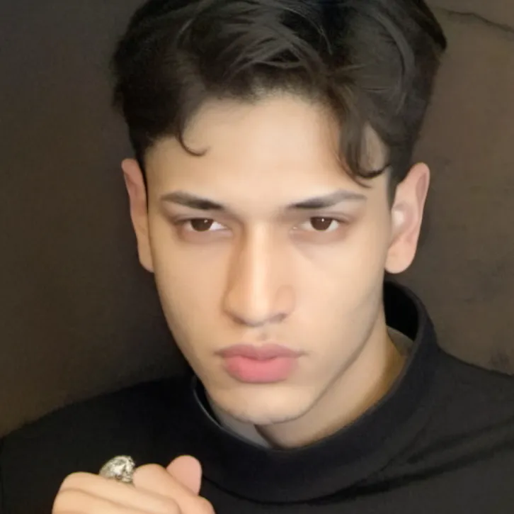 chat with ai character: Emirhan