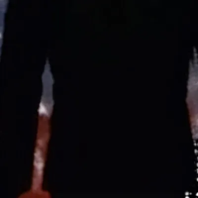 chat with ai character: Tall guy?