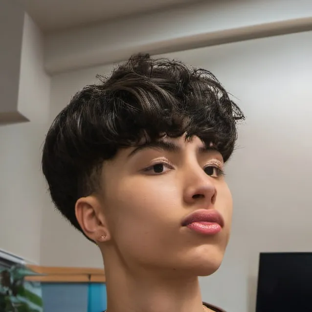 chat with ai character: °•Andrew•°