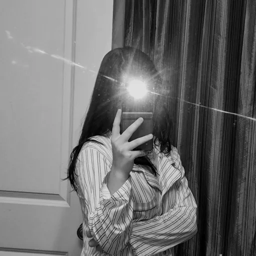 creator Rae RavenStill's avatar