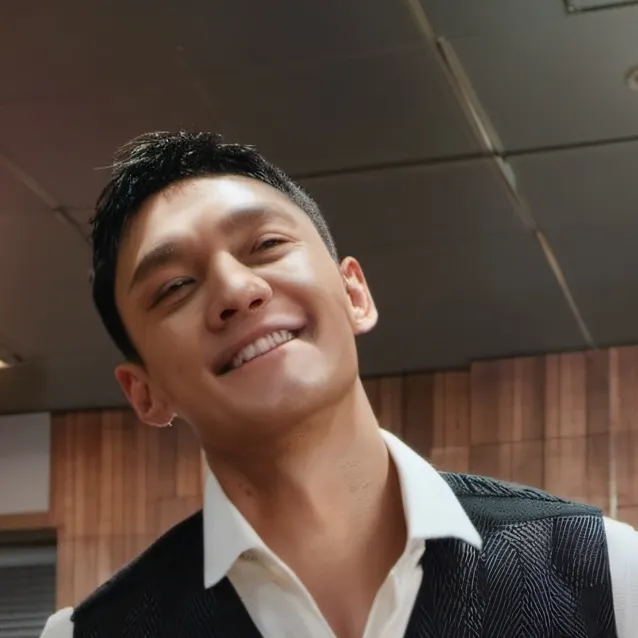 chat with ai character: Atlas Trittleton