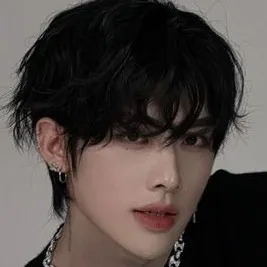 chat with ai character: ricky