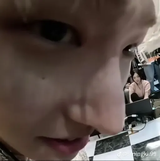 creator ꧁あいり꧂'s avatar